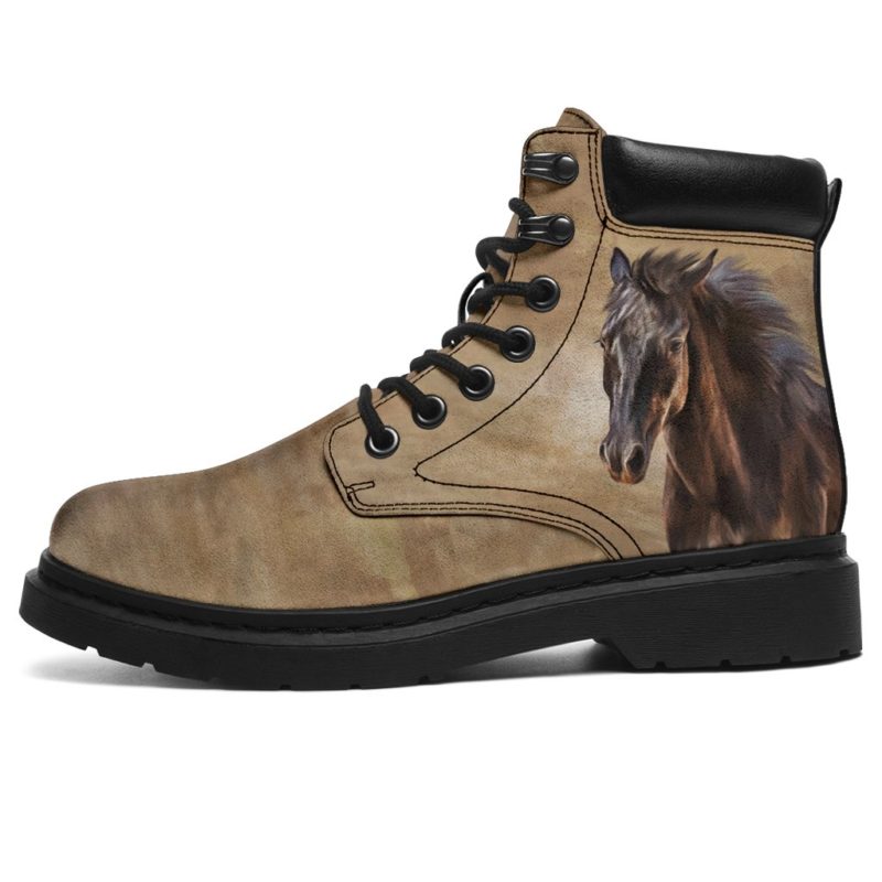 Bohemian Horse All-Season Leather Boots